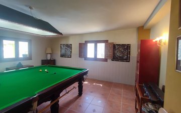 Property slide 48