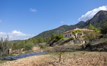 Property slide 44