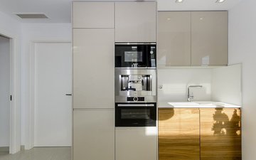 Property slide 19