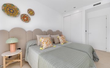 Property slide 20