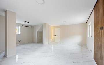 Property slide 43
