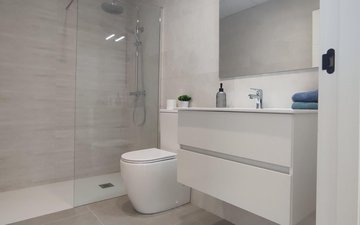 Property slide 18