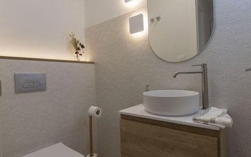 Property slide 19