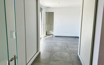 Property slide 16
