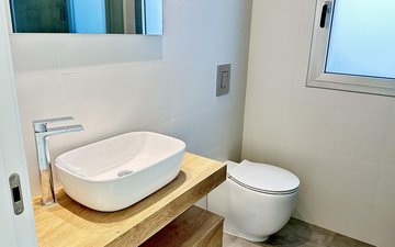 Property slide 33