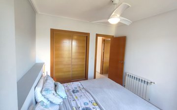 Eigenschaftsfolie 24