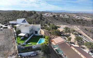 Property slide 31