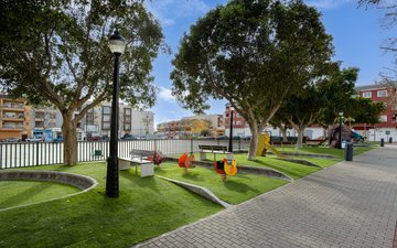 Eigenschaftsfolie 32