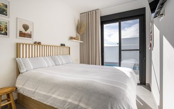 Property slide 20