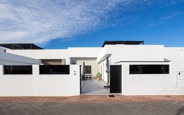 Property slide 25