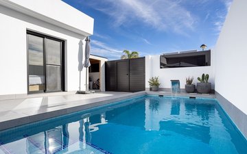 Property slide 31