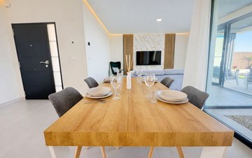 Property slide 20