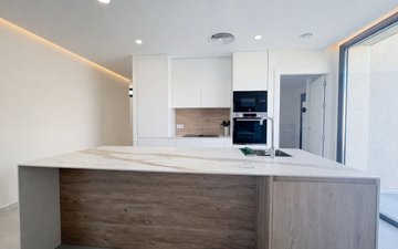 Property slide 22