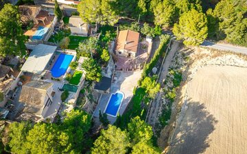 Property slide 29