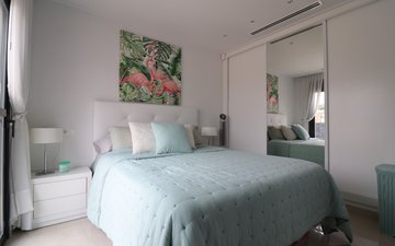 Property slide 10