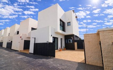 Property slide 20