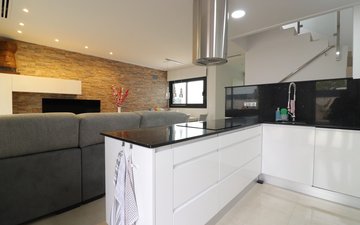Property slide 7