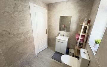 Property slide 36