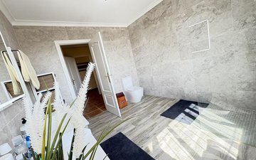 Property slide 40