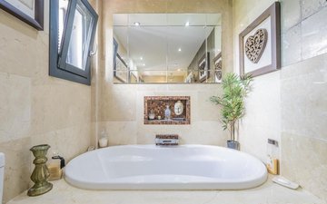 Property slide 42