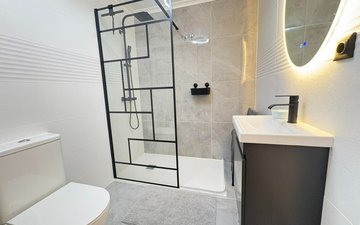 Property slide 31
