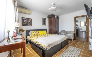 Property slide 45