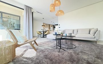 Property slide 16
