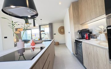Property slide 23