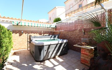 Property slide 21