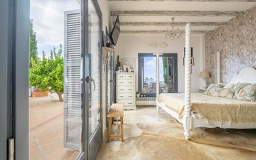 Property slide 40