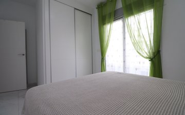 Property slide 17
