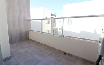 Property slide 22