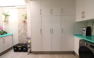 Property slide 16