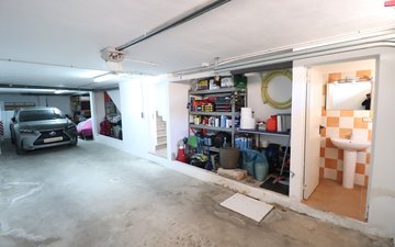 Property slide 31