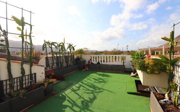Property slide 35