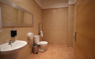 Property slide 20