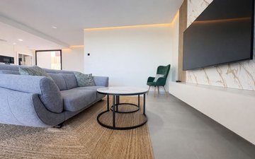 Property slide 17