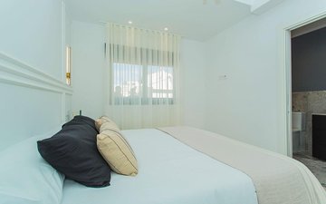 Property slide 20
