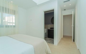 Property slide 21