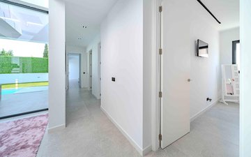 Property slide 22