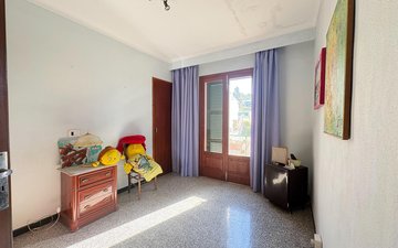 Property slide 21