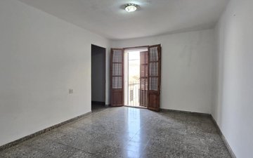 Property slide 16