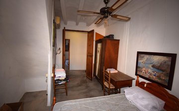 Property slide 20