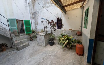 Property slide 11
