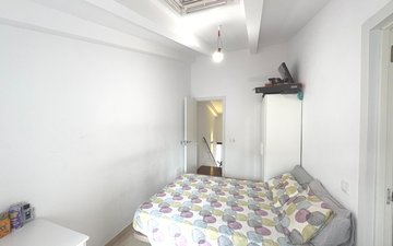 Property slide 10