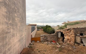 Property slide 19