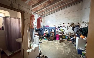 Property slide 27