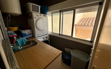 Property slide 20