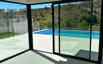 Property slide 10