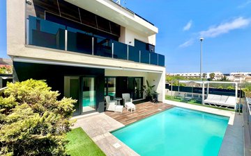 Property slide 47
